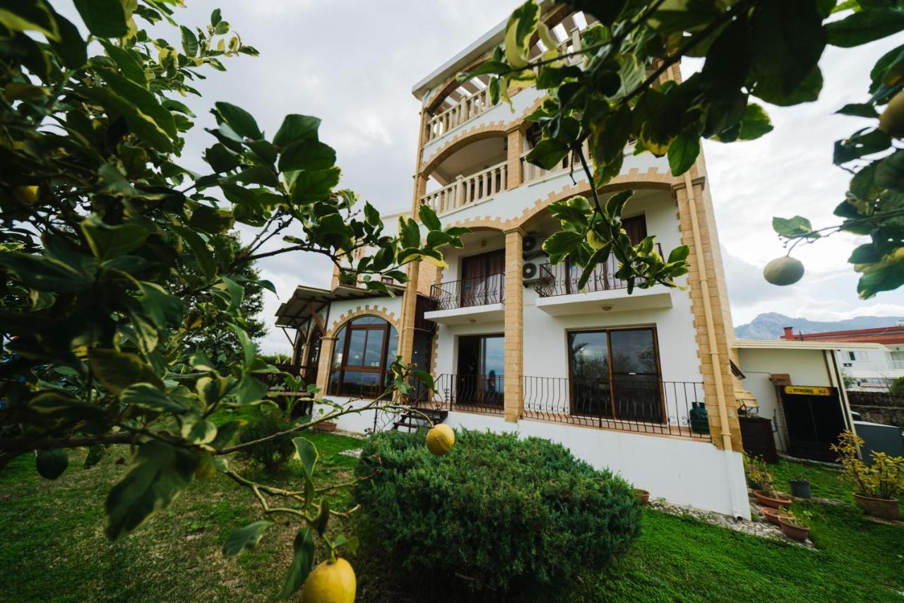Topset Hotel Agios Georgios  Dış mekan fotoğraf