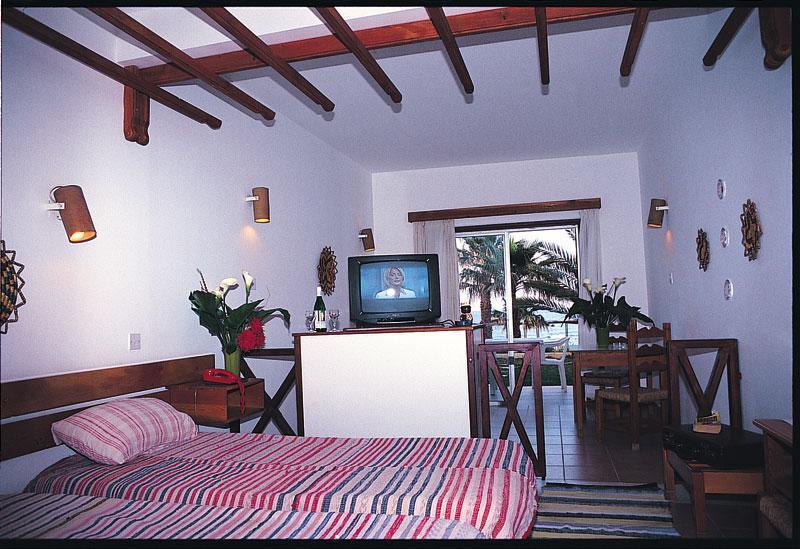 Topset Hotel Agios Georgios  Dış mekan fotoğraf